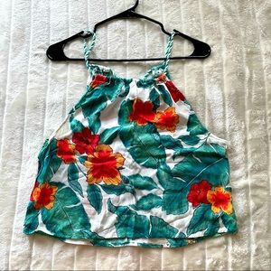 Forever 21 summer Hawaii inspired crop top